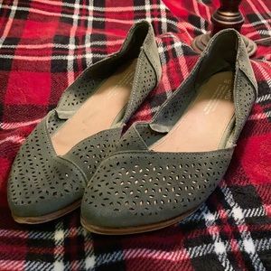 TOM'S suede flats